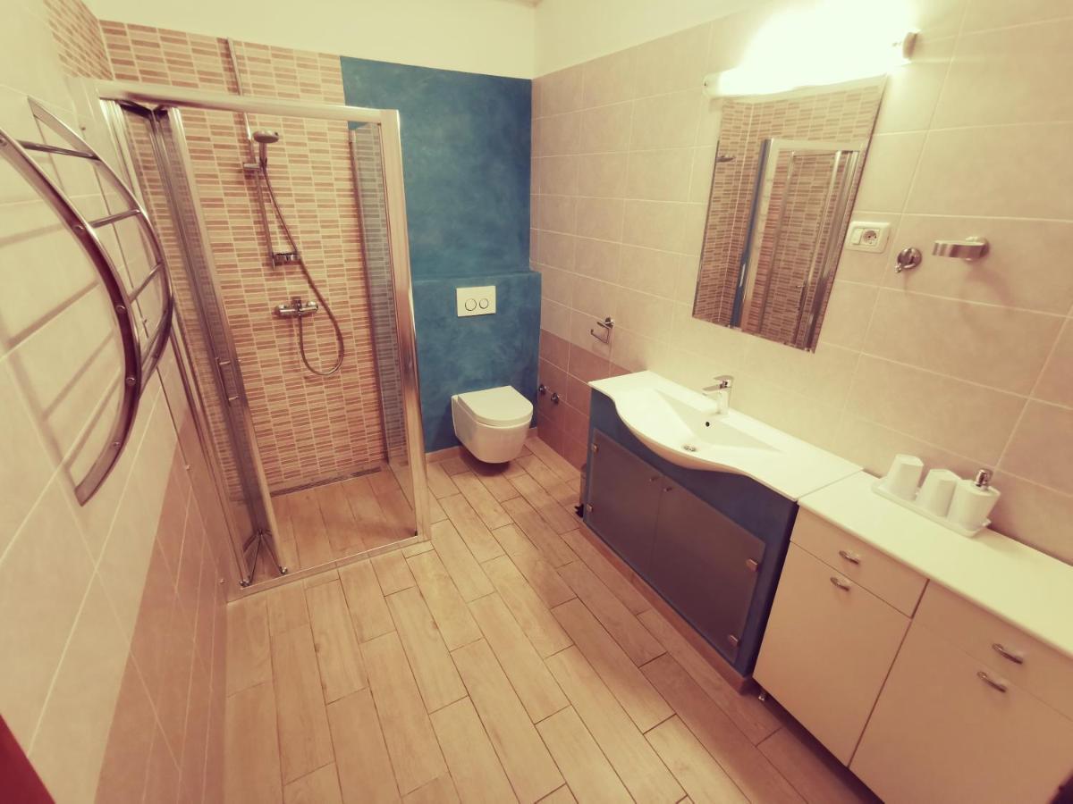 Apartamento Haus Maro Supetarska Draga Exterior foto