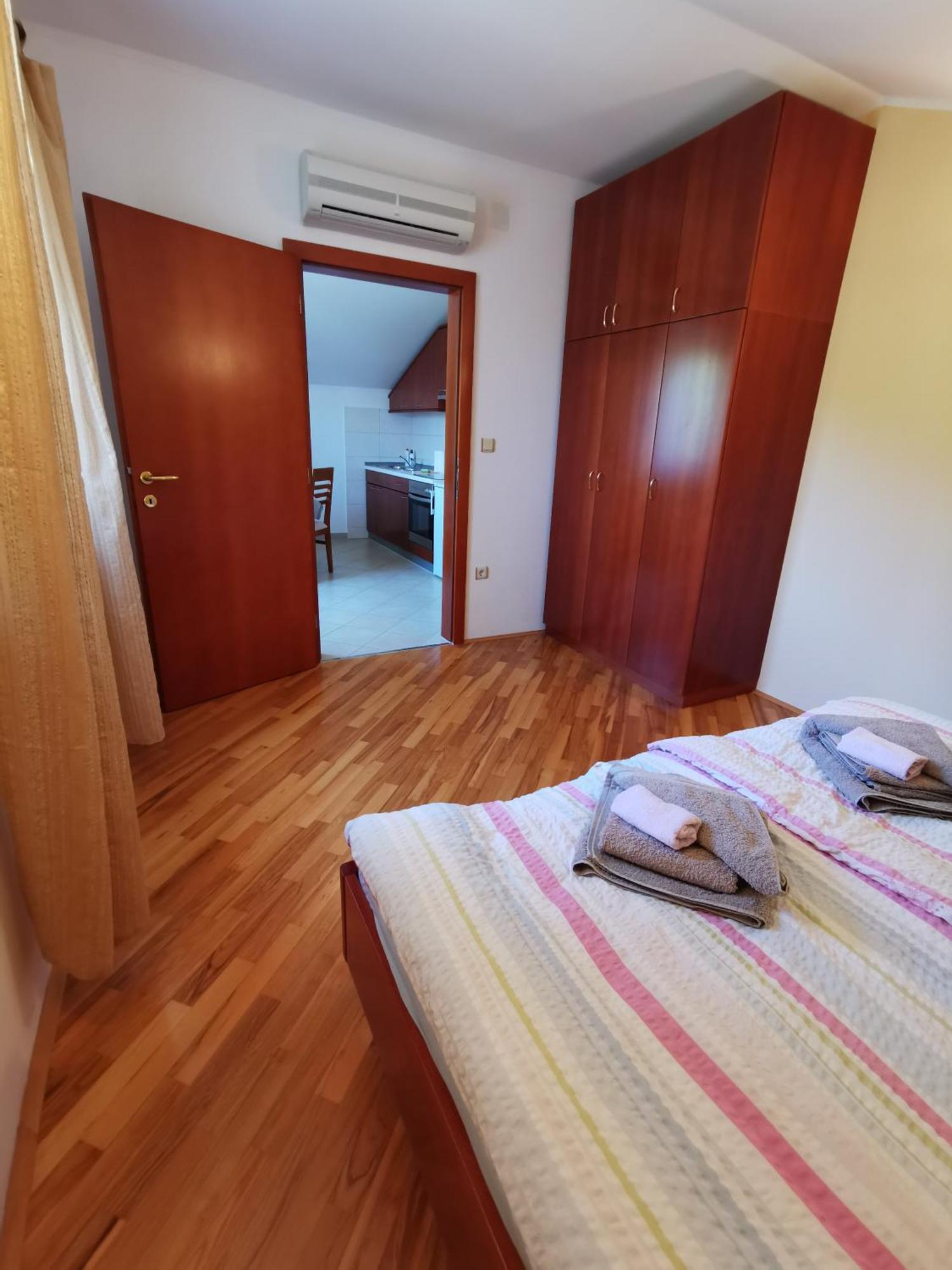 Apartamento Haus Maro Supetarska Draga Habitación foto
